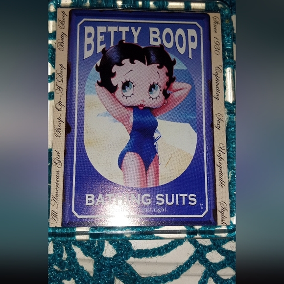 Vintage Betty Boop Magnets - Picture 2 of 7